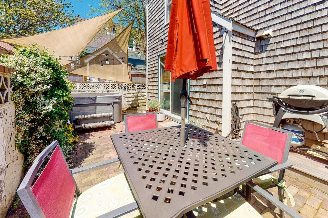 Appartamento Toast Of P-Town Provincetown Esterno foto